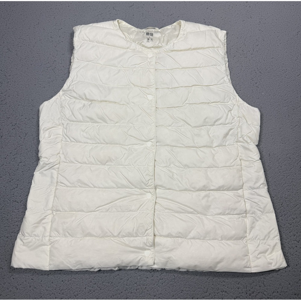 Uniqlo Ultra Light Down Vest Womens XL White Quilted Puffer Lightweight Snap